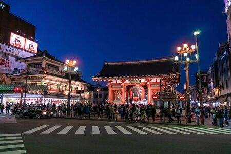 TOKYO, JAPAN - NOVEMBER 14, 2018: Night scene of Kaminarimon Gate of Sensoji temple. Sensoji temple is the most famous temple in Asakusa, Tokyo prefecture, Japanのeditorial素材