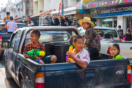CHIANG MAI THAILAND - APRIL 14 : Chiangmai Songkran festival.Unidentified  traveler  enjoy and fun with splashing water at Tha Pae road.on April 14, 2015 in Chiangmai,Thailand.のeditorial素材