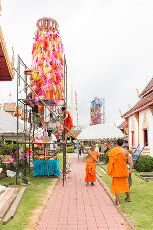 Lamphun, Thailand 14 Sep : Slakpat Lanna tradition at Wat Phra That Hariphunchai on 14 september 2016のeditorial素材
