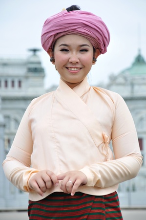 BANGKOK, THAILAND - OCTOBER 2: Unidentified Thai lady in traditional dress during a parade of people from the northern territory of Thailand, October 2, 2011 in Bangkok, Thailand.のeditorial素材