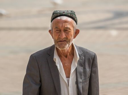 Kashgar, China - almost 85% of Kashgar inhabitants are Uyghurs, a minority Turkic ethnic group culturally affiliated with Central Asia populations. Here in particular an example of Kashgar Uyghursのeditorial素材