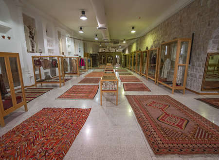 Doha, Qatar - encompassing an area of 530,000 m², consisting of three buildings and 15 halls, the Sheikh Faisal Bin Qassim Al Thani Museum presents the most complete artifacts collection of Qatarのeditorial素材