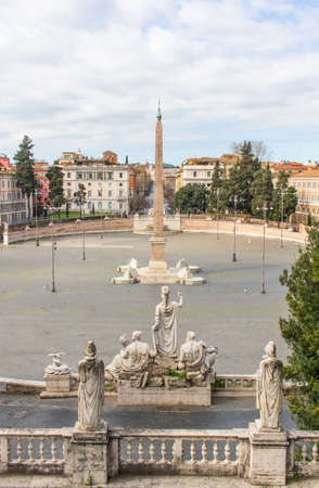 Following the coronavirus outbreak, the Italian Government has decided for a massive curfew, leaving even the Old Town, usually crowded, completely deserted. Here in particular Piazza del Popoloのeditorial素材