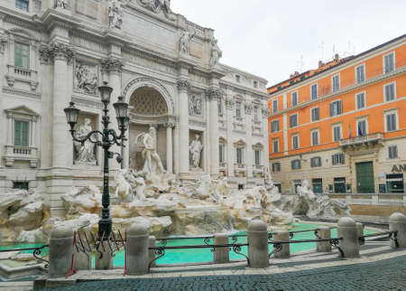 Rome, Italy - following the coronavirus outbreak, the Italian Government has decided for a massive curfew. Here in particular a totally deserted Piazza Navonaのeditorial素材