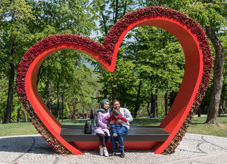 Istanbul, Turkey - one of the largest public parks in Istanbul, the Emirgan Park receives thousands of visitors. Here in particular its famous tulips Spring blossomingのeditorial素材