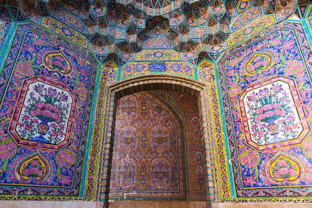 Shiraz,Iran-Jan 30,2017;Beautiful old decorated painting mosaic on the wall of Nasir-ol Mulk Mosque, or Masjed-e Nasir-al-Molk or Pink Mosque.のeditorial素材