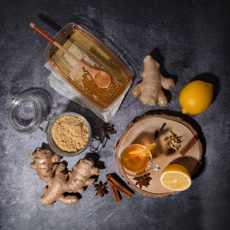Ginger root and powder for cooking with spicesの写真素材