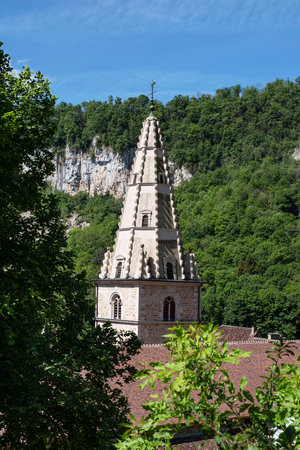 Architecture of the village of Baume les Messieurs in the Jura in Franceの写真素材