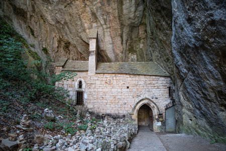 church in the village of Saint ChÃ©ly du Tarn in the Gorges du Tarn in Franceの写真素材
