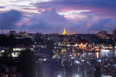 Beautiful sunset, Shwedagon Pagoda and Jettyのeditorial素材