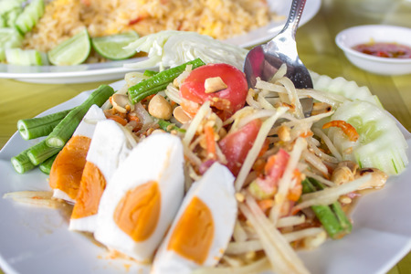 Thai papaya salad. Traditional Thai foodの写真素材