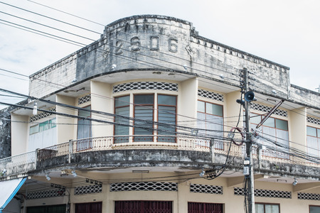 Songkhla, Thailand - August 6, 2017; The beautiful view old building at Nang ngam road during day time. Here is the historical place of Songkhla province, the southern part of Thailand.のeditorial素材