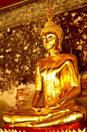 Ancient gold buddha statueの写真素材