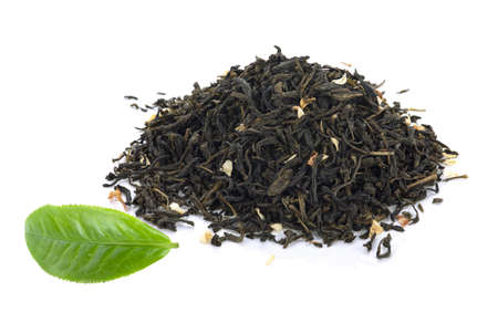 dried tea leaves isolated on white backgroundの写真素材
