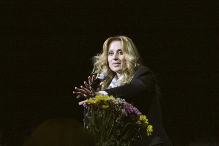 Lara Fabian. At a concert in Kiev Ukraine. 31.05.2008のeditorial素材