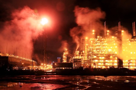 Oil Refinery At Night, Rayong-Thailandの写真素材