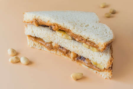 sandwich chicken with tomato and cucumberの写真素材