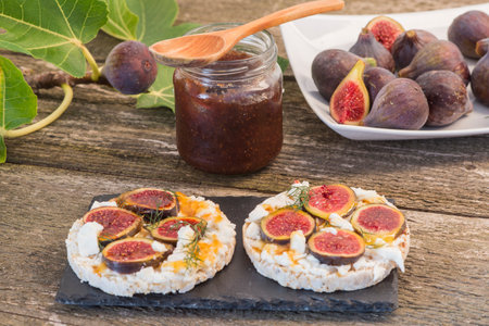 Toast of fig and cheeseの写真素材