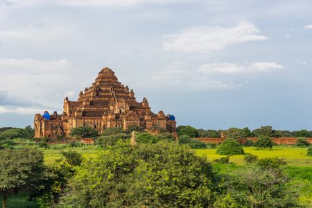 Dhammayangyi pagoda reconstruction after big earthquake, Bagan ancient city, Mandalay, Myanmar, Asiaの写真素材