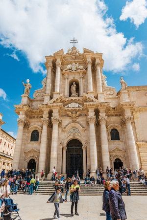 Facade of the Cathedral of Syracuse (Duomo di Siracusa), Sicily, Italyのeditorial素材
