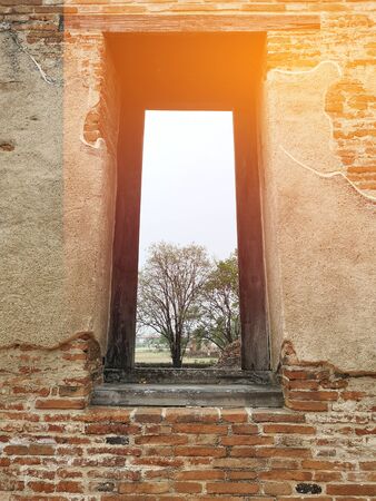 Window in the archaeological site.の写真素材