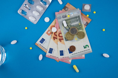 Euro Banknotes and Pillsの写真素材