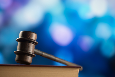 Scales of justice symbol - legal law concept imageの写真素材