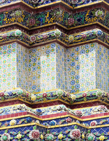 Detail of a facade of the buddhist temple Wat Pho in Bangkok; Thailandの写真素材