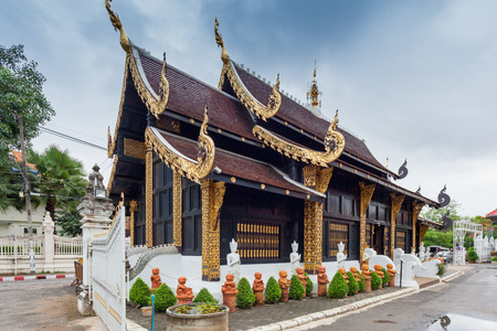 Thai temple Wat Inthakhin Sadue Muang in Chiang Mai; Thailandの写真素材