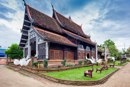 Ancient Historic Temple Lok Molee in Chiang Mai; Thailandの写真素材