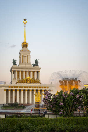 Central Pavilion and The Friendship of Nations fountain of the Exhibition of Economic Achievements (VDNH) in Moscow, Russiaの写真素材