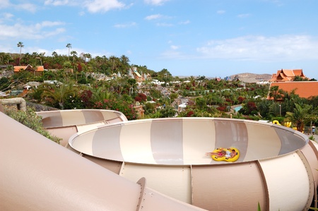 TENERIFE ISLAND, SPAIN - MAY 22: The tourists enjoying water attractions in Siam waterpark on May 22, 2011 in Tenerife, Spain. The Siam is the largest water theme park in Europe.のeditorial素材
