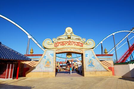 PORT AVENTURA, SPAIN - MAY 26: The Shambhala rollercoaster in Port Aventura theme park in May 26, 2015 in Salou, Spain. It is the highest rollercoaster in Europe with 76m.のeditorial素材