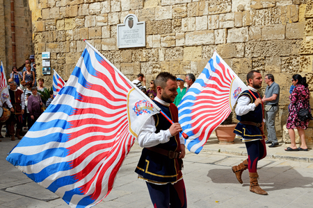 MDINA, MALTA - APRIL 19: The Mdina medieval festival and tourists on April 19, 2015 in Mdina, Malta. More then 1,6 mln tourists is expected to visit Malta in year 2015.のeditorial素材