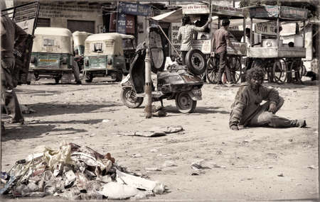 India street portraits Sweeper in Hyderabad, India Editorial photo shoot of street people of India November , 2020のeditorial素材