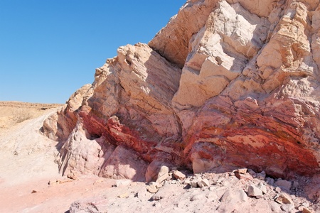 Striped pink rock in stone desert in Large Crater  Makhtesh Gadol  in Israelの写真素材