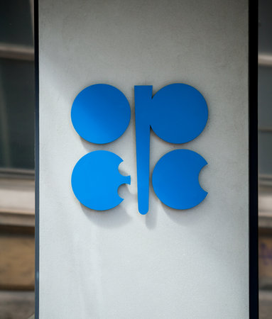 VIENNA - JULY 22: Fragments of facade and logo OPEC on the Building Organization of the Petroleum Exporting Countries on July 22, 2012 on Helferstorferstrasse 17 in Vienna, Austria.のeditorial素材