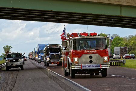 LANCASTER PA - MAY 14 2017: Make-A-Wish Foundation sets a new record for the largest truck convoy. On the Mother's Day annual fundraiser truckers grant a Lancaster County wish ride to children with life-threatening illnesses.のeditorial素材