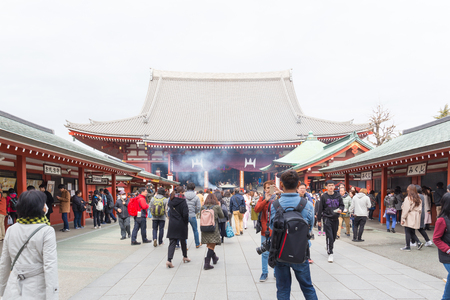 TOKYO, JAPAN - FEBRUARY 18: inside of Sensoji temple behind the Hozomon, Treasure house gate February 18, 2017 in Tokyo, Japanのeditorial素材