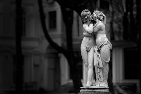 Kissing lover statuesの写真素材