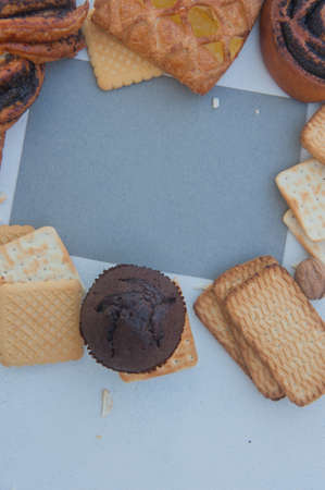 Pastries frame mockup with gray empty list template, vertical