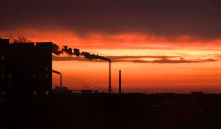  photograph of industrial buildings at sunset sky 
の写真素材