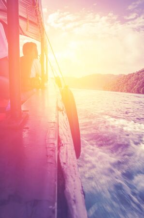 sailing into the sunsetの写真素材