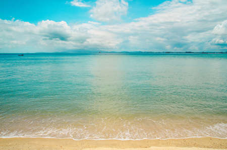 Calm Sea Ocean And Blue Sky Backgroundの写真素材