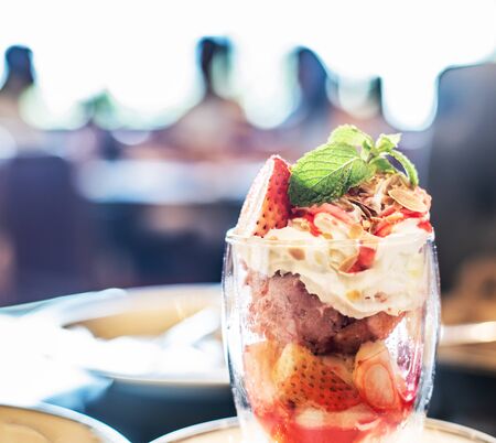 strawberry ice cream in cafeの写真素材