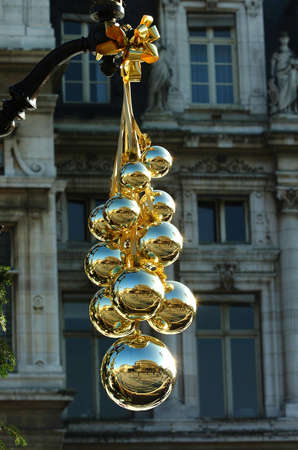Christmas Bowls, Street Decorations in Parisの写真素材