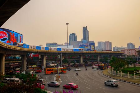 Victory monument ,Bangkok,Thailand 12 Mar 2018:People use public transport at victory monument Victory monument is the military monument in Bangkok ,Thailandのeditorial素材