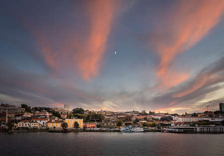 View across the River Douro from Porto, looking towards Vila Nova de Gaia, Portugal at sunsetのeditorial素材