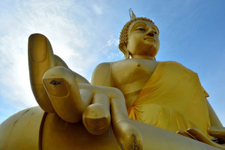 Huge golden Buddha Located in Lam Luk Ka