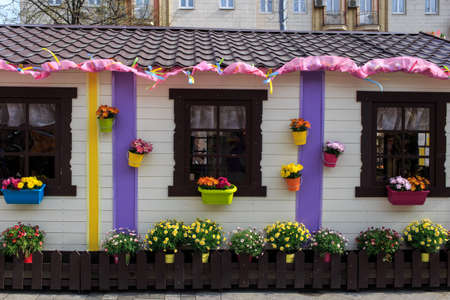 MOSCOW, RUSSIA - APRIL 28, 2016: Moscow street festival, preparations and decoration for Orthodox Easter holidayのeditorial素材